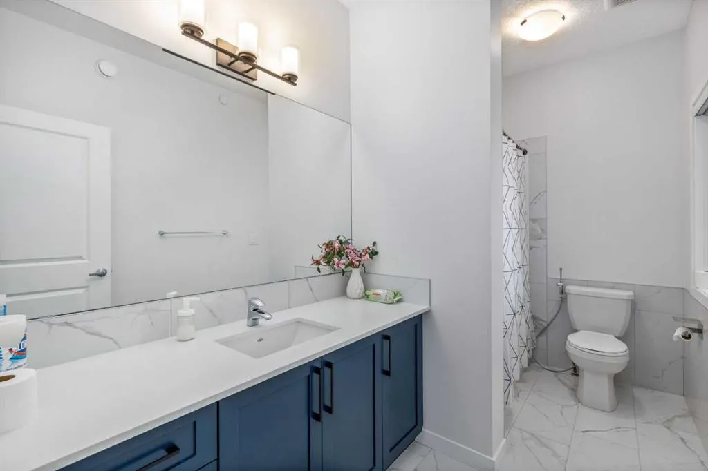 27 Lucas Terrace NW