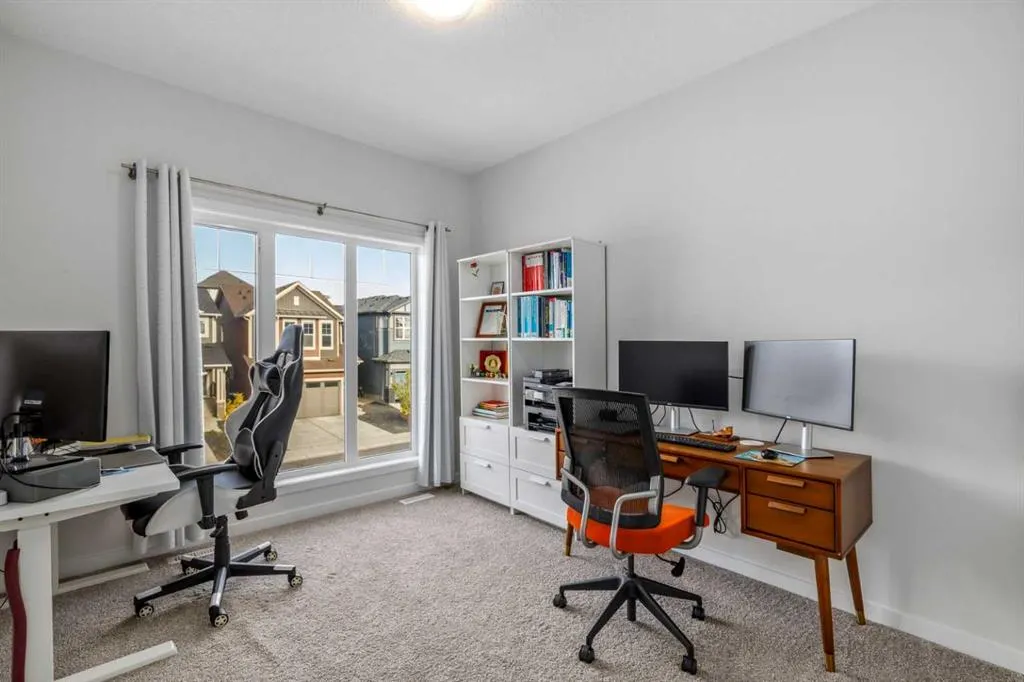 27 Lucas Terrace NW