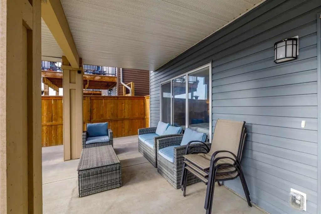 27 Lucas Terrace NW