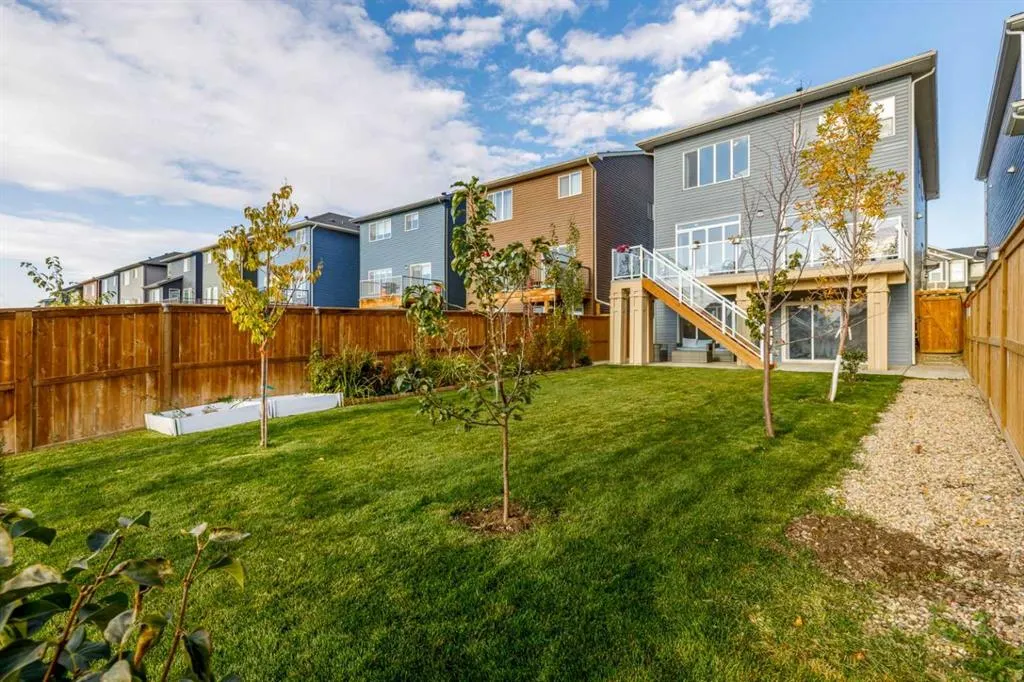 27 Lucas Terrace NW
