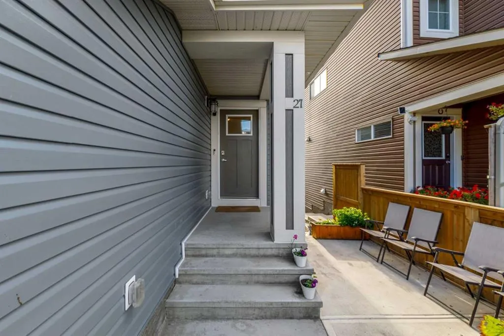 27 Lucas Terrace NW