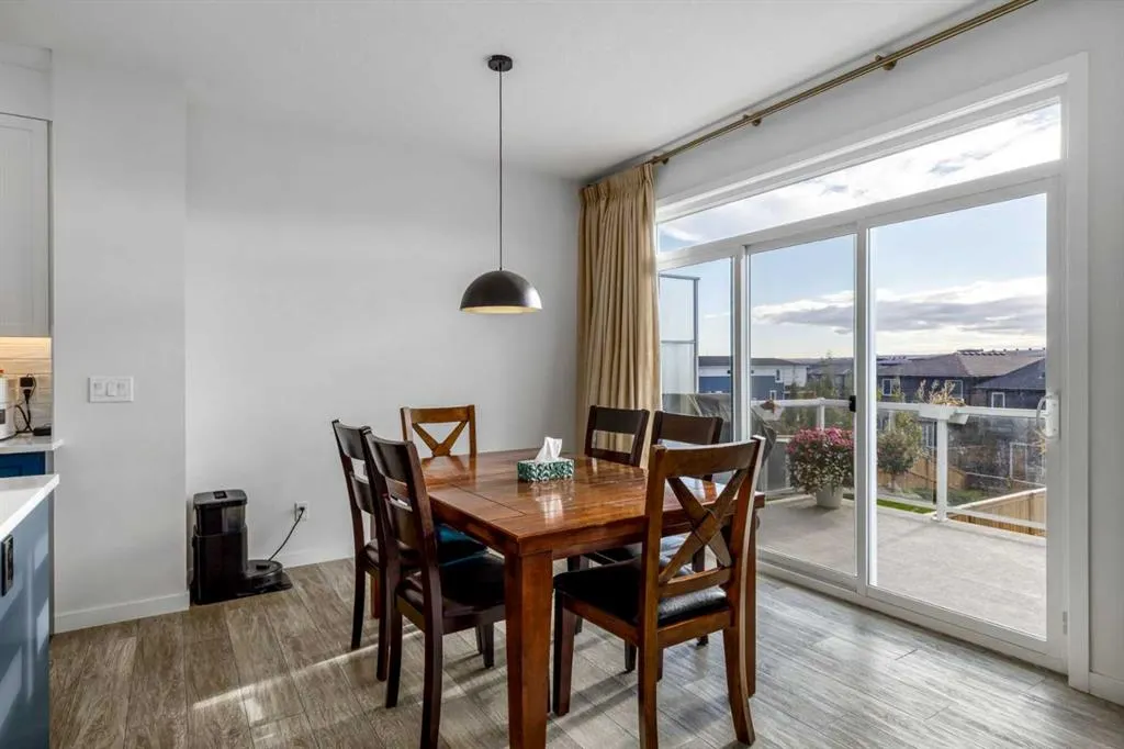 27 Lucas Terrace NW