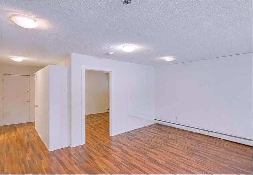 1612 14 Avenue SW, #203