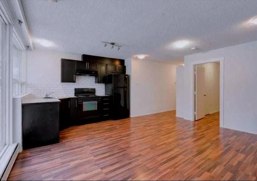 1612 14 Avenue SW, #203