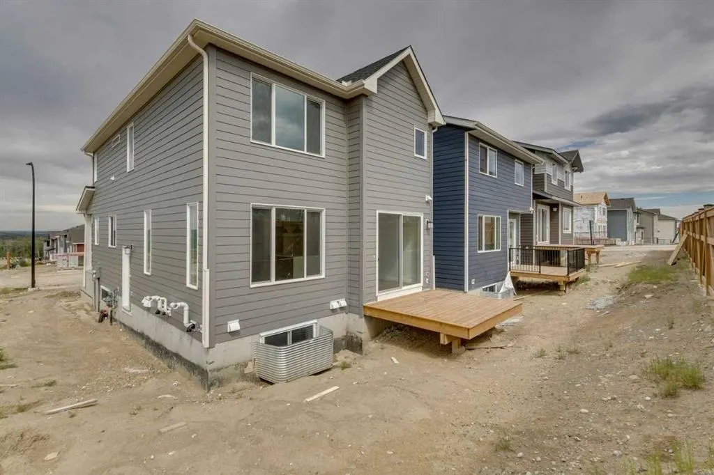 51 Versant Way SW