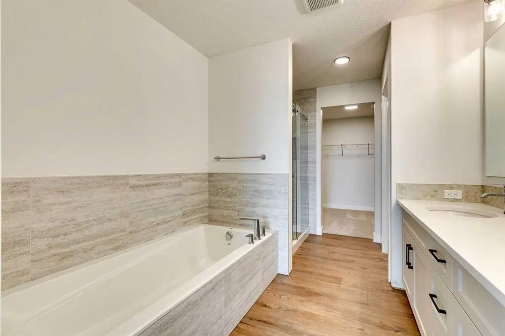99 Saddlebred Place