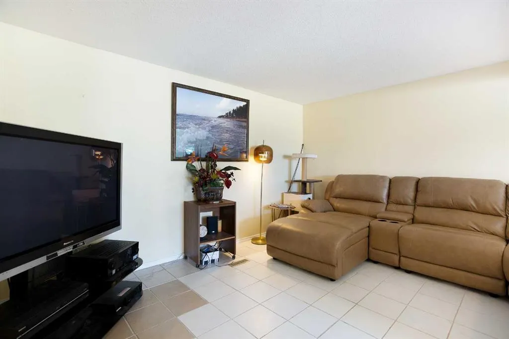 274413 1016 Drive E