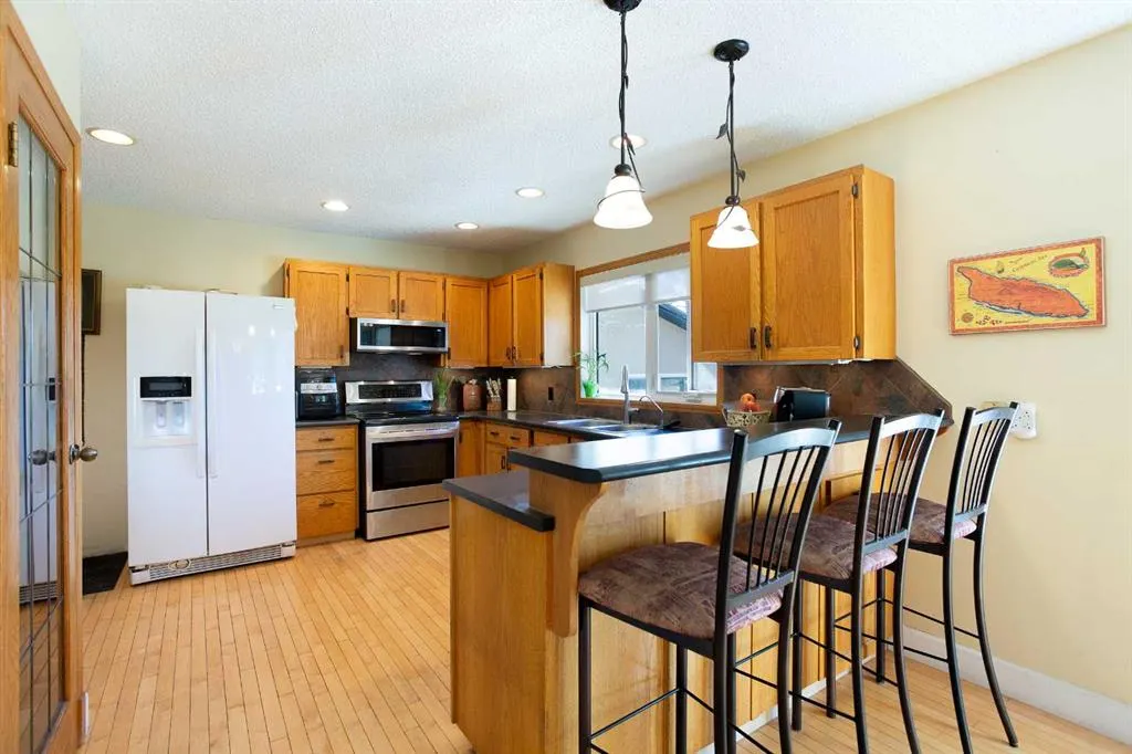 274413 1016 Drive E