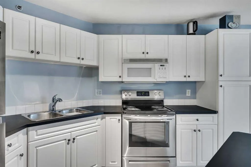 1307 Valleyview Park SE, #307