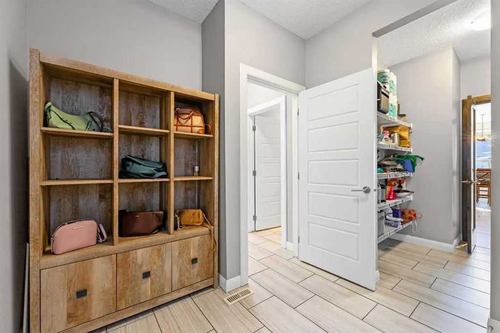 235 Redstone Heights NE