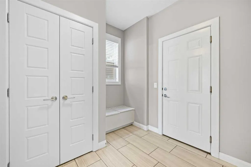 235 Redstone Heights NE