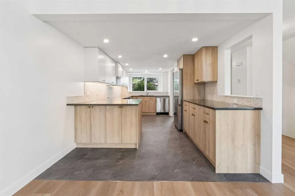 261 Sandringham Road NW