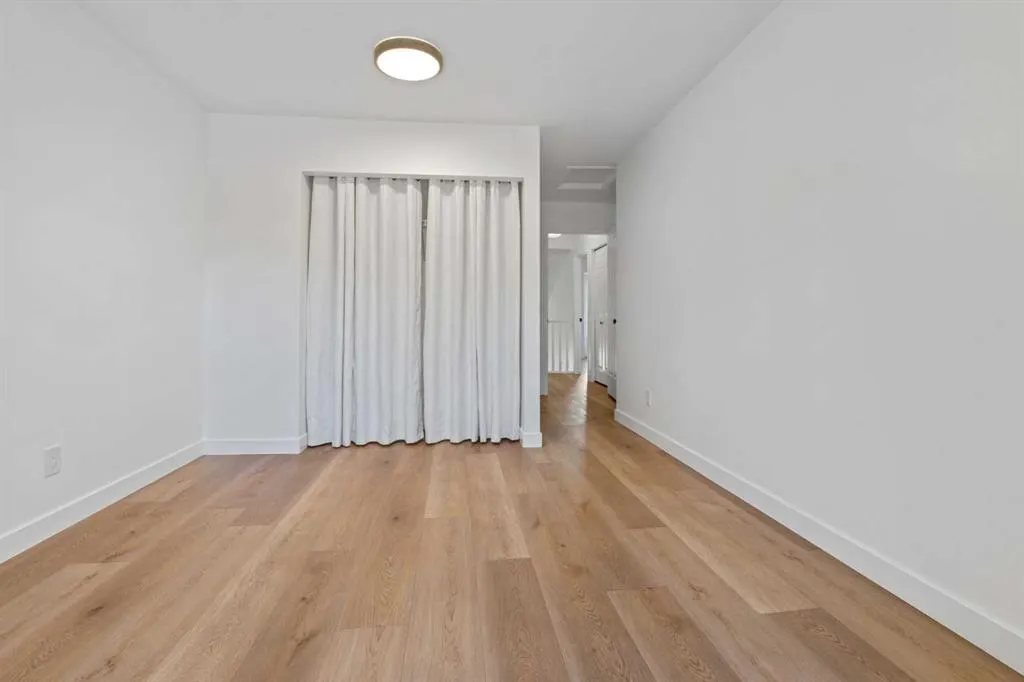 261 Sandringham Road NW