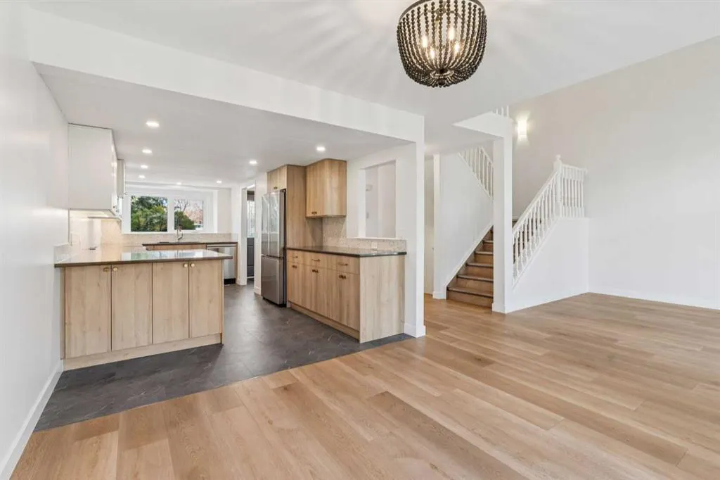 261 Sandringham Road NW