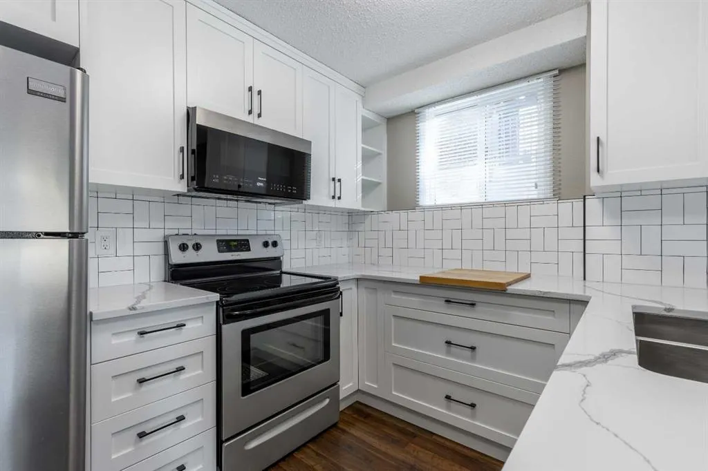 1237 4 Avenue S, #121