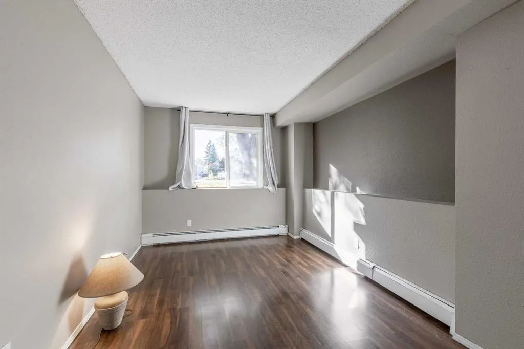 1237 4 Avenue S, #121