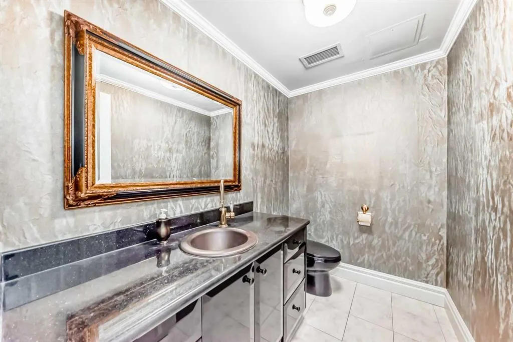 228 26 Avenue SW, #1202
