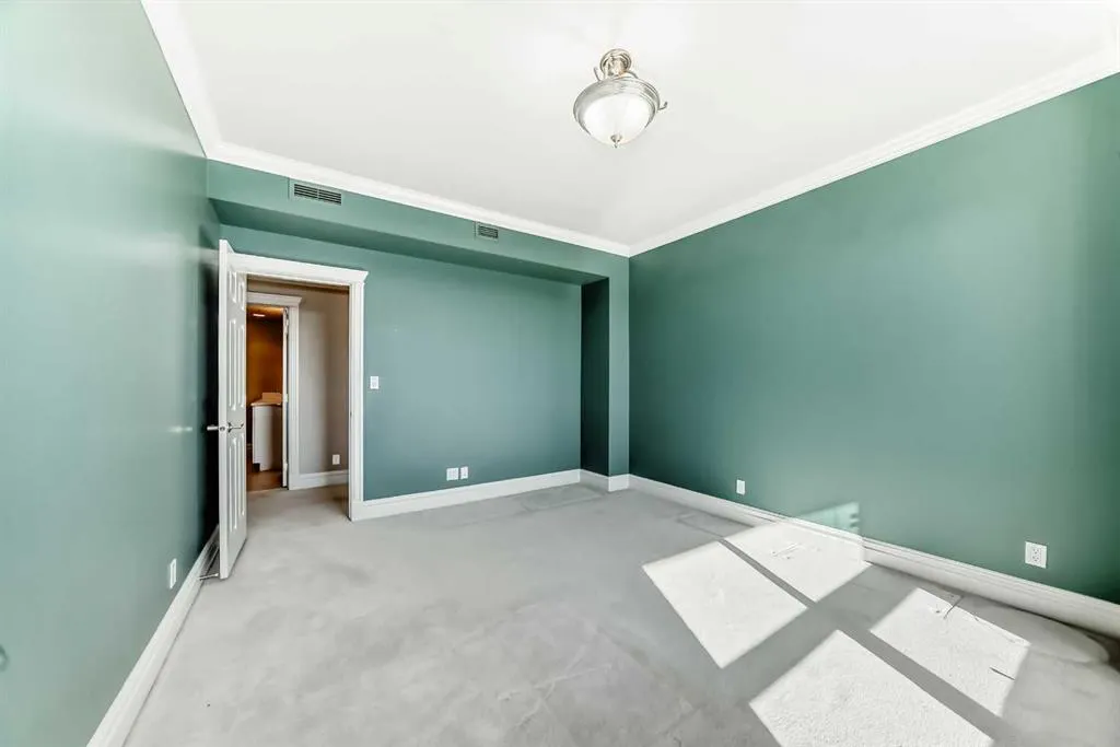 228 26 Avenue SW, #1202