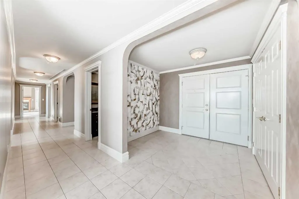 228 26 Avenue SW, #1202
