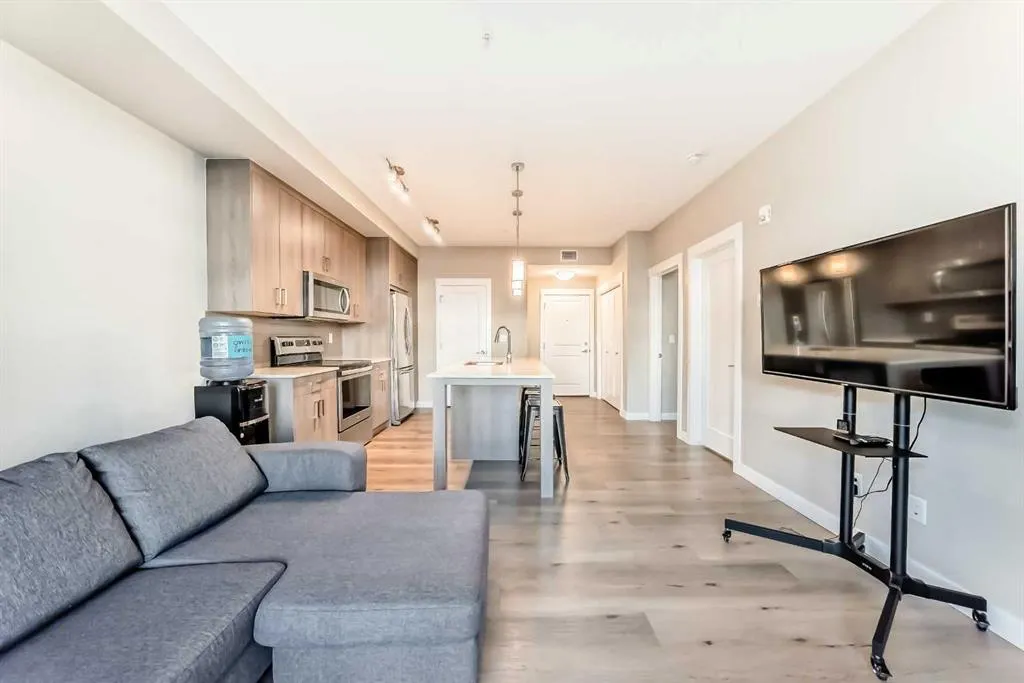 200 Auburn Meadows Common SE, #117