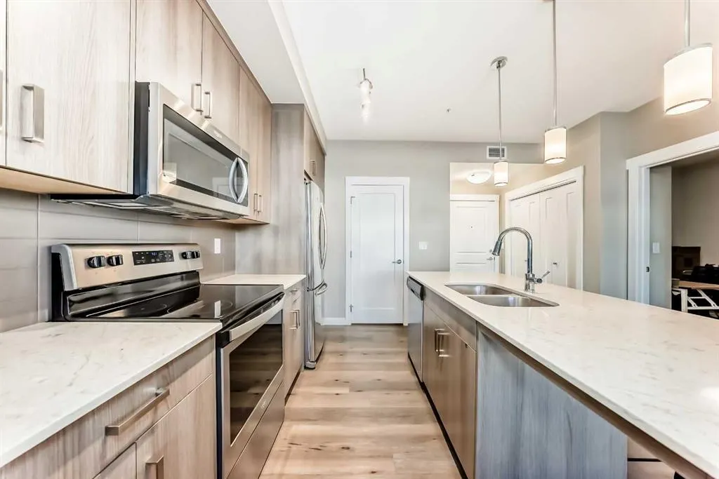 200 Auburn Meadows Common SE, #117
