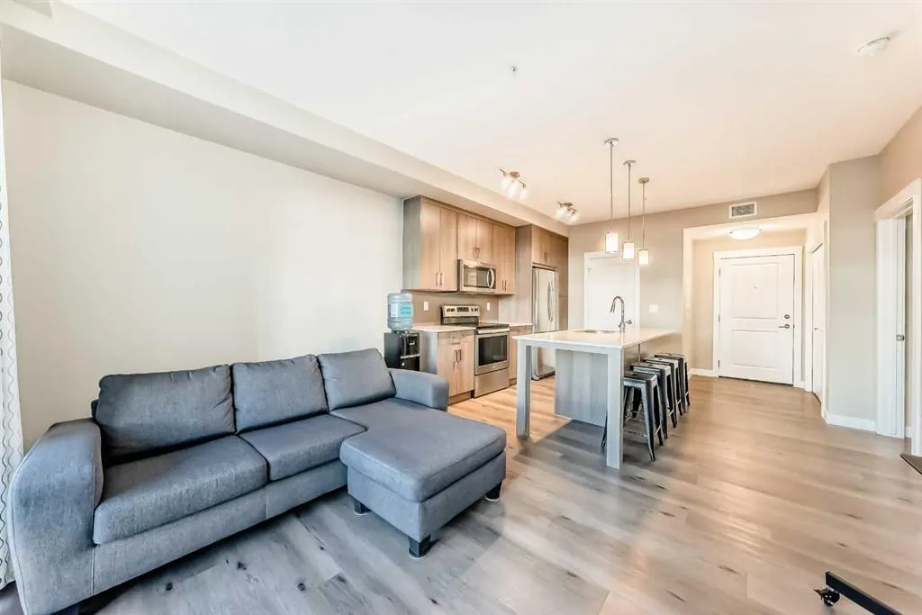 200 Auburn Meadows Common SE, #117