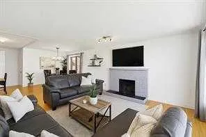 14 Glenhill Crescent