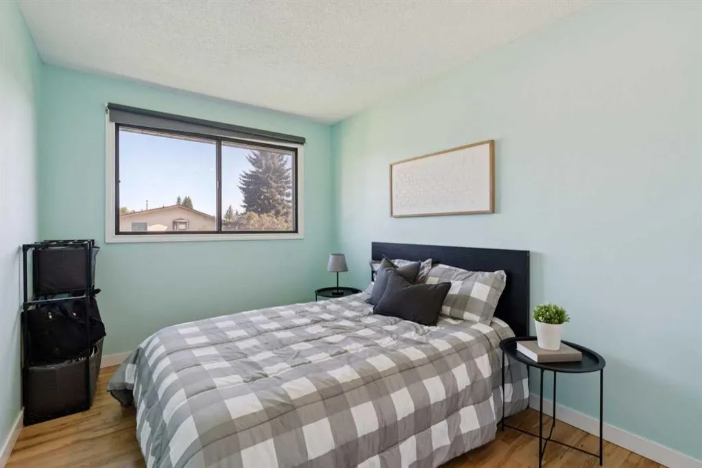 14 Glenhill Crescent