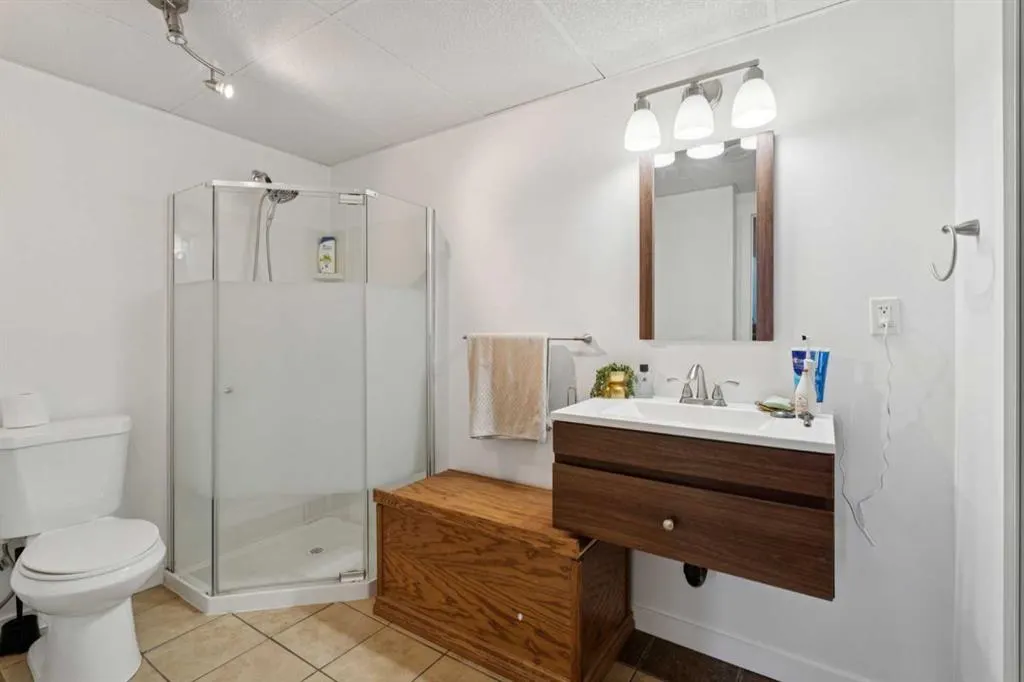 14 Glenhill Crescent