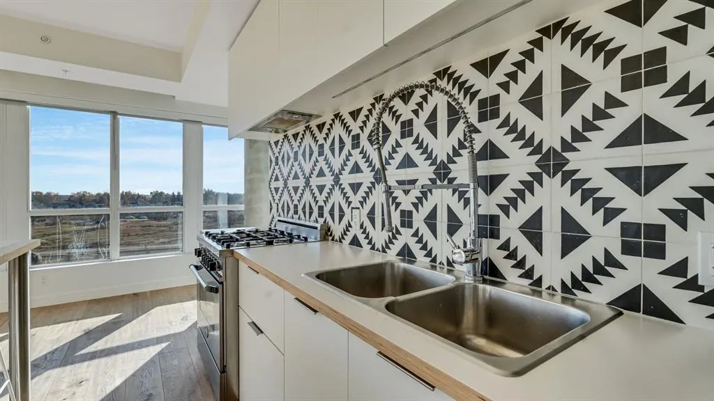63 Inglewood Park SE, #512