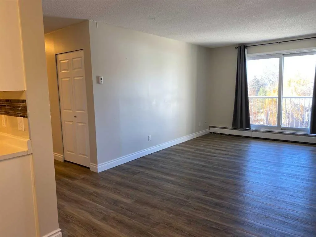 8601 22 Avenue, #411
