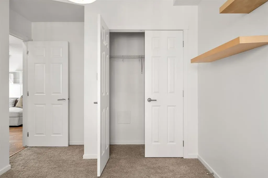 99 Copperstone Park SE, #2401