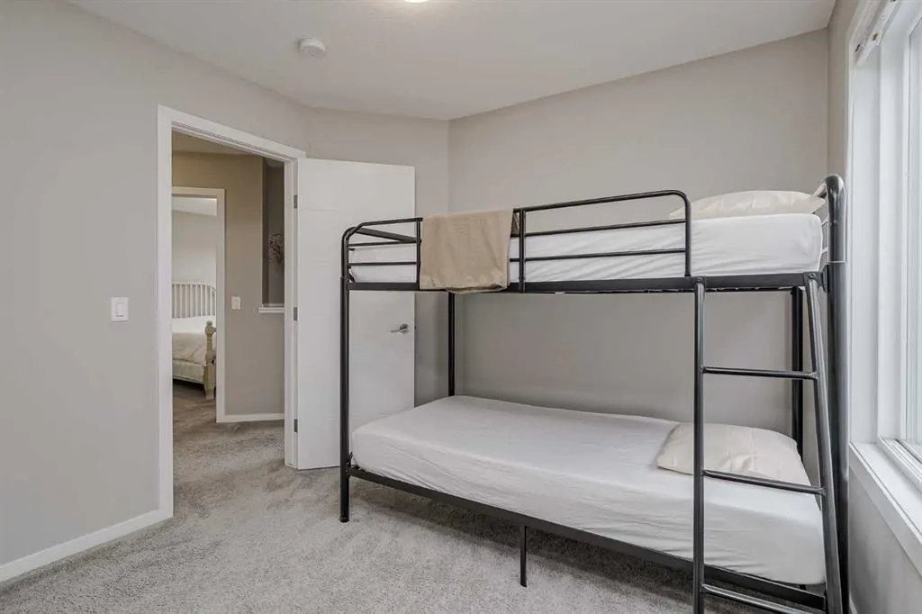 130 Redstone Walk NE, #203
