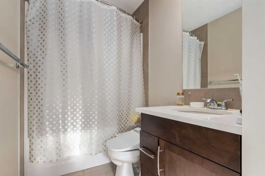 1022 Mckenzie Towne Villas SE