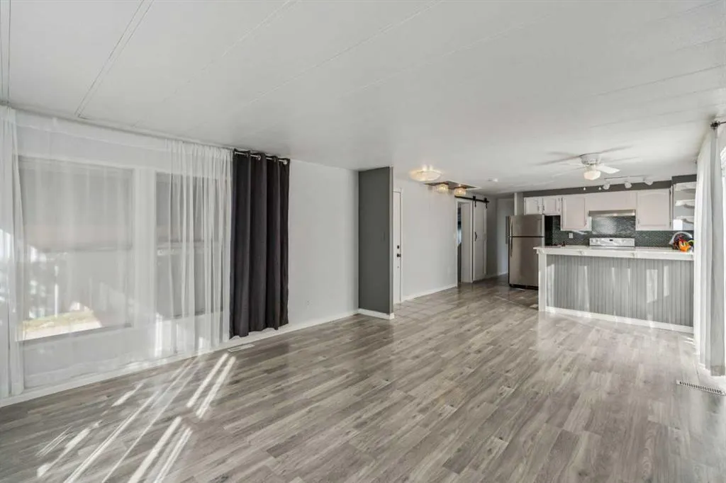12 Spring Haven Road SE