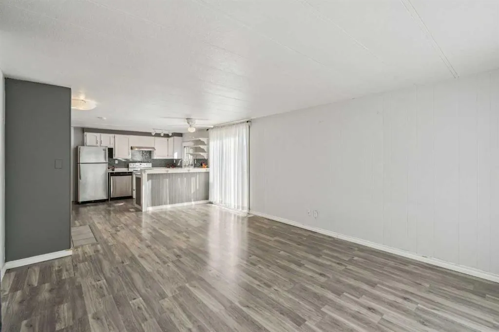 12 Spring Haven Road SE