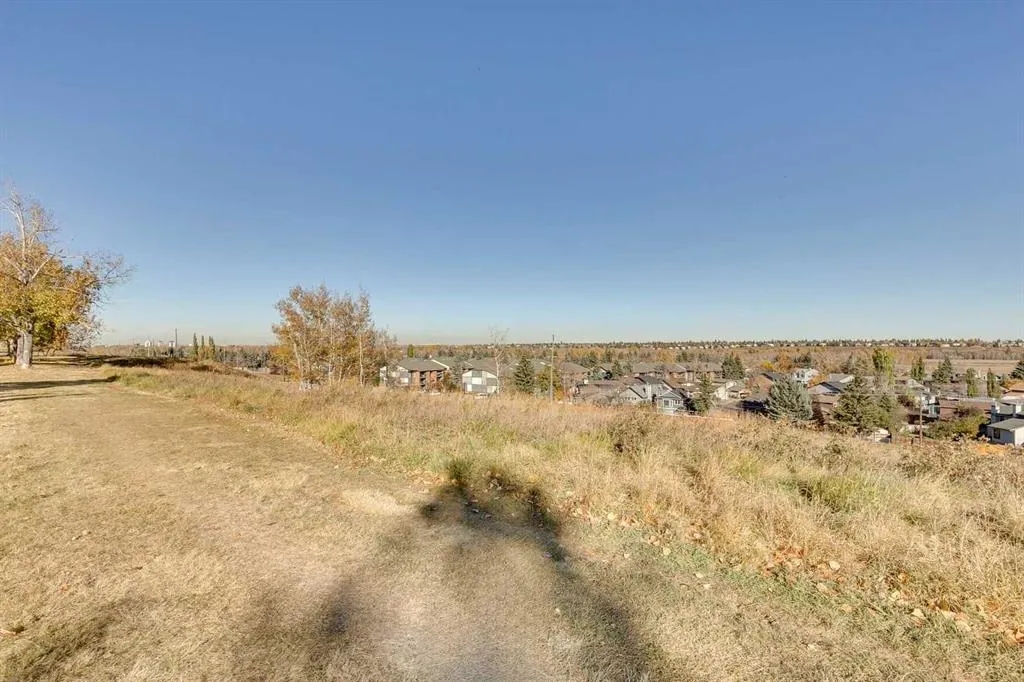 280 Deercliff Road SE