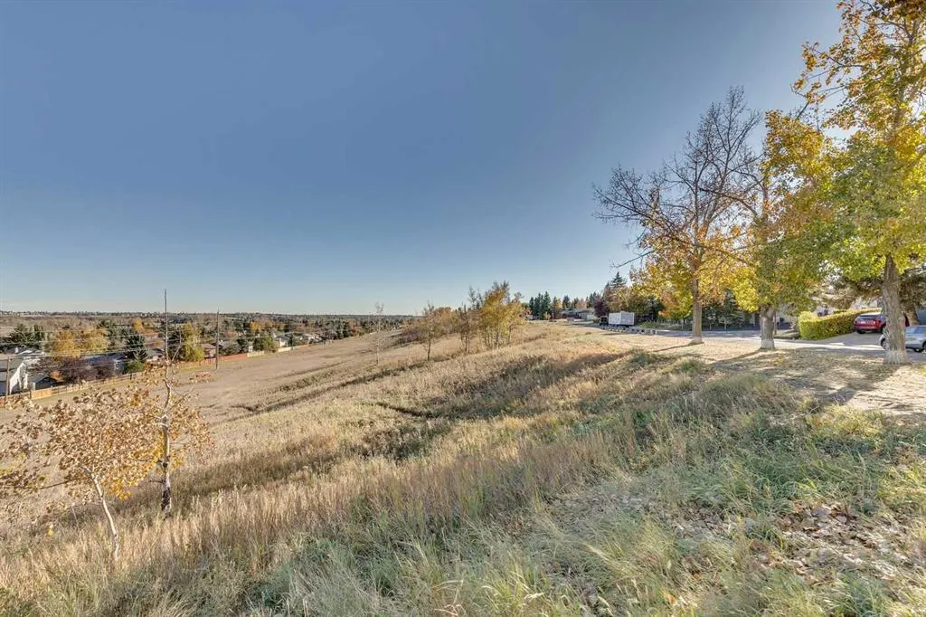 280 Deercliff Road SE