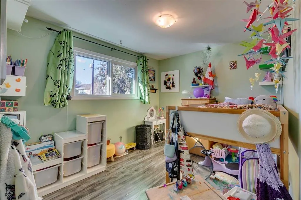 280 Deercliff Road SE