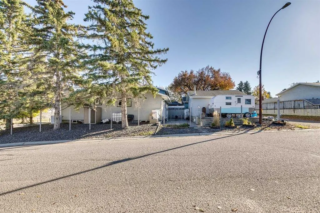 280 Deercliff Road SE