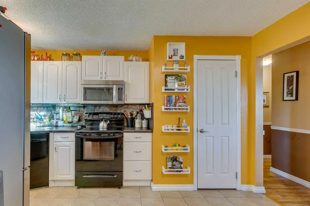 280 Deercliff Road SE