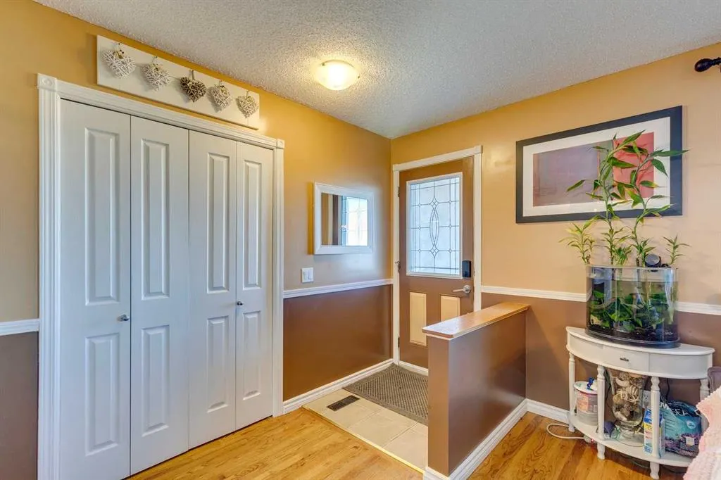 280 Deercliff Road SE