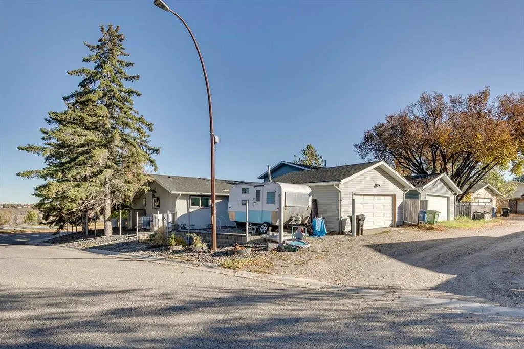 280 Deercliff Road SE