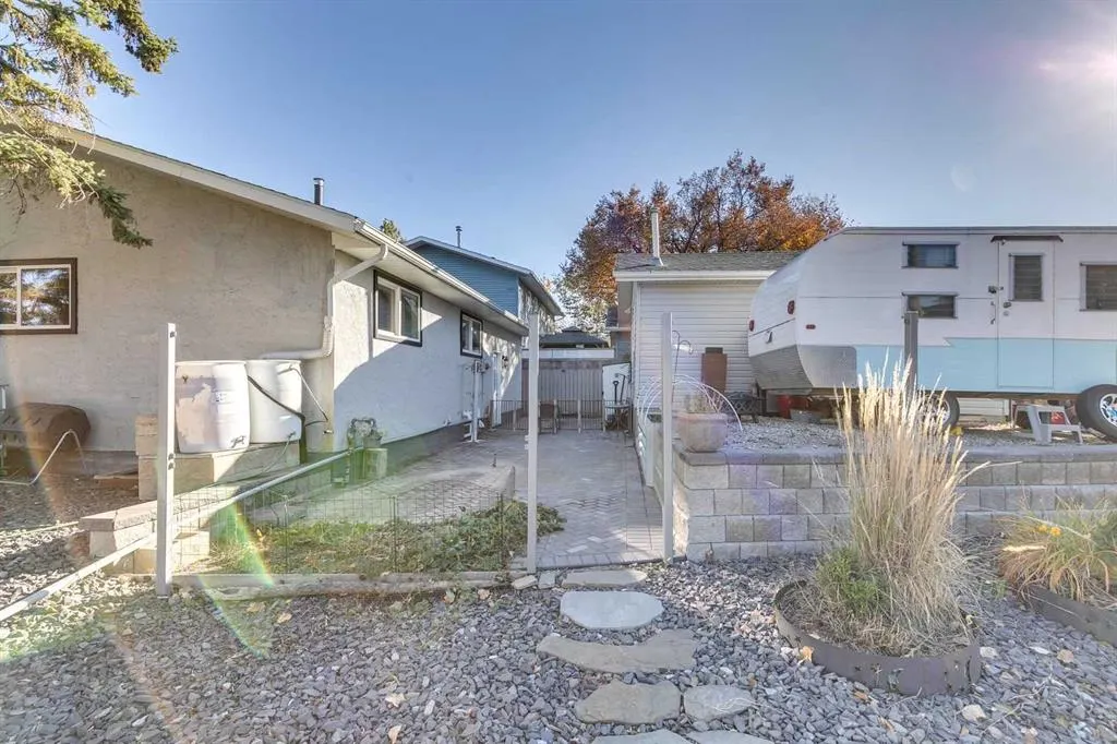 280 Deercliff Road SE