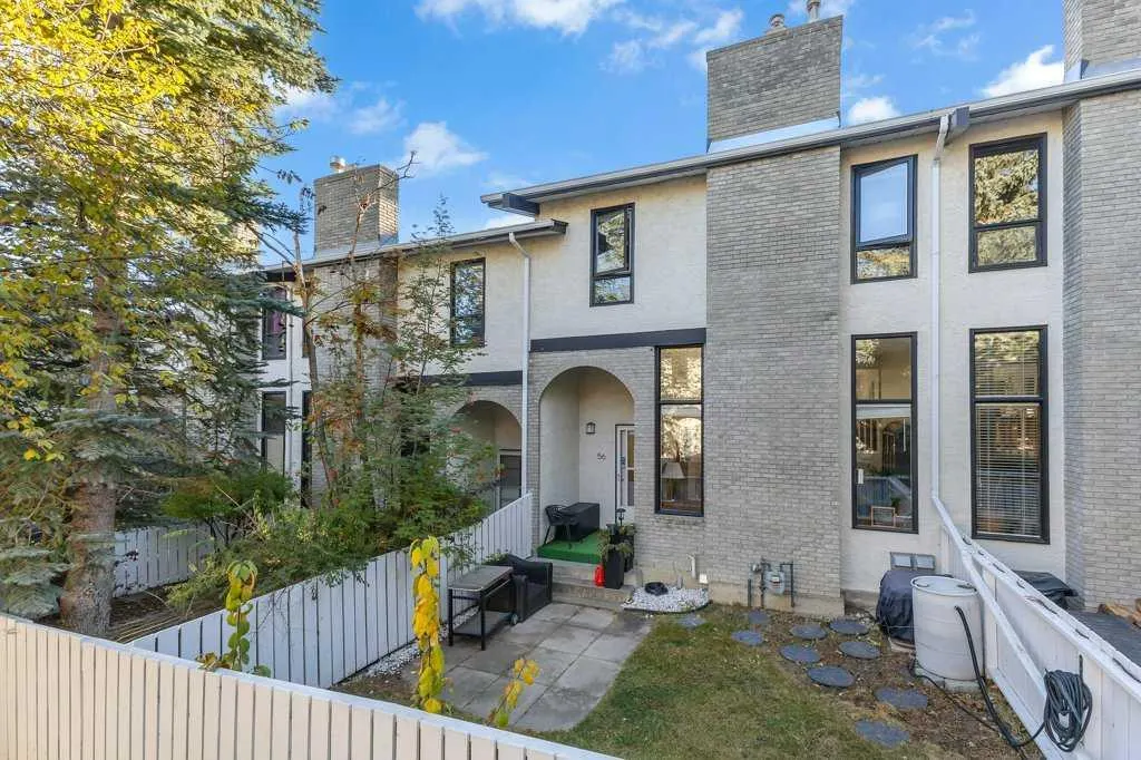 5400 dalhousie Drive NW, #56