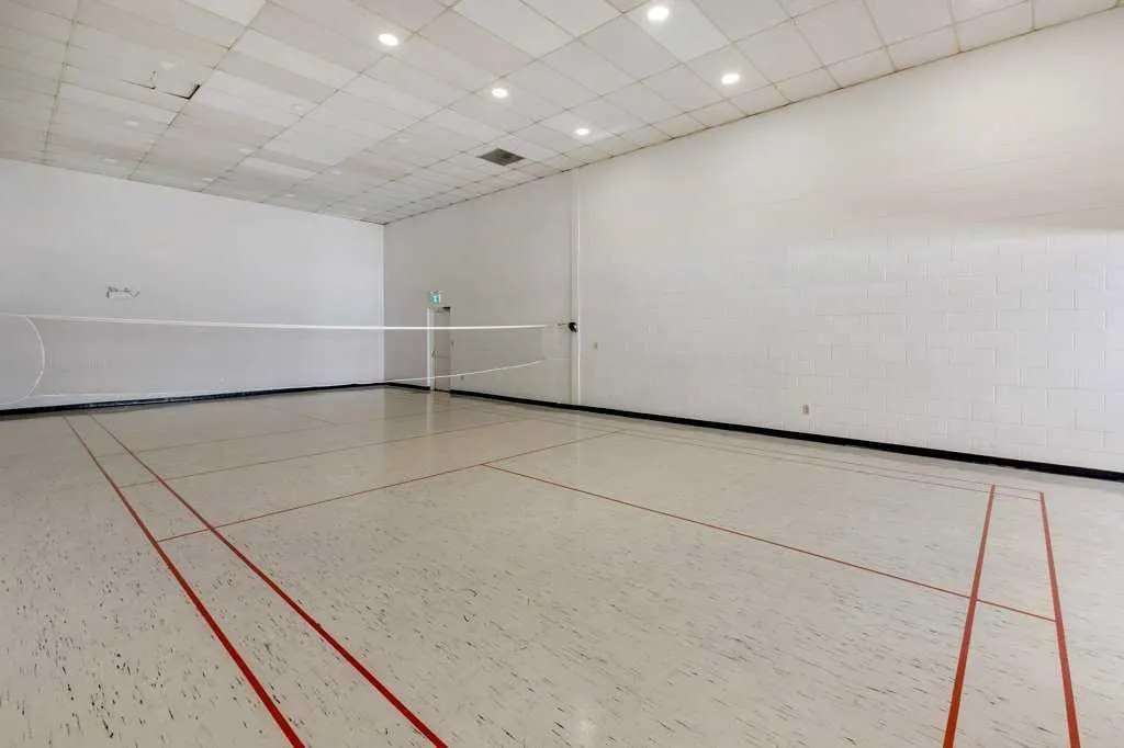 5400 dalhousie Drive NW, #56