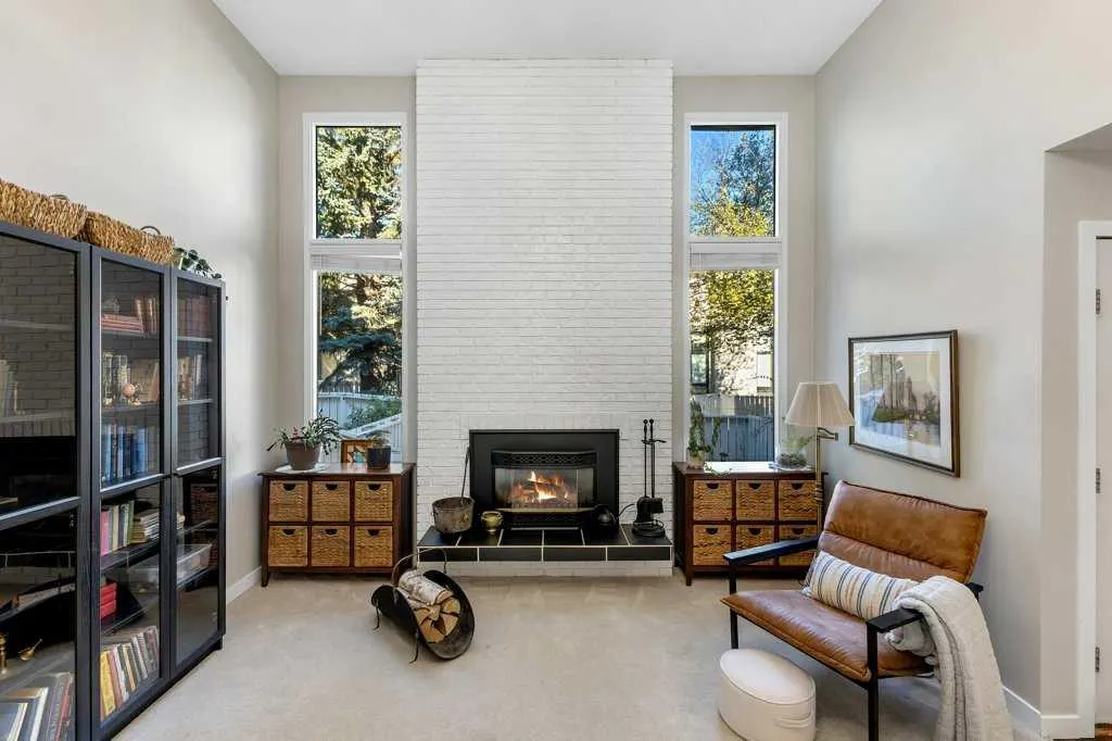 5400 dalhousie Drive NW, #56