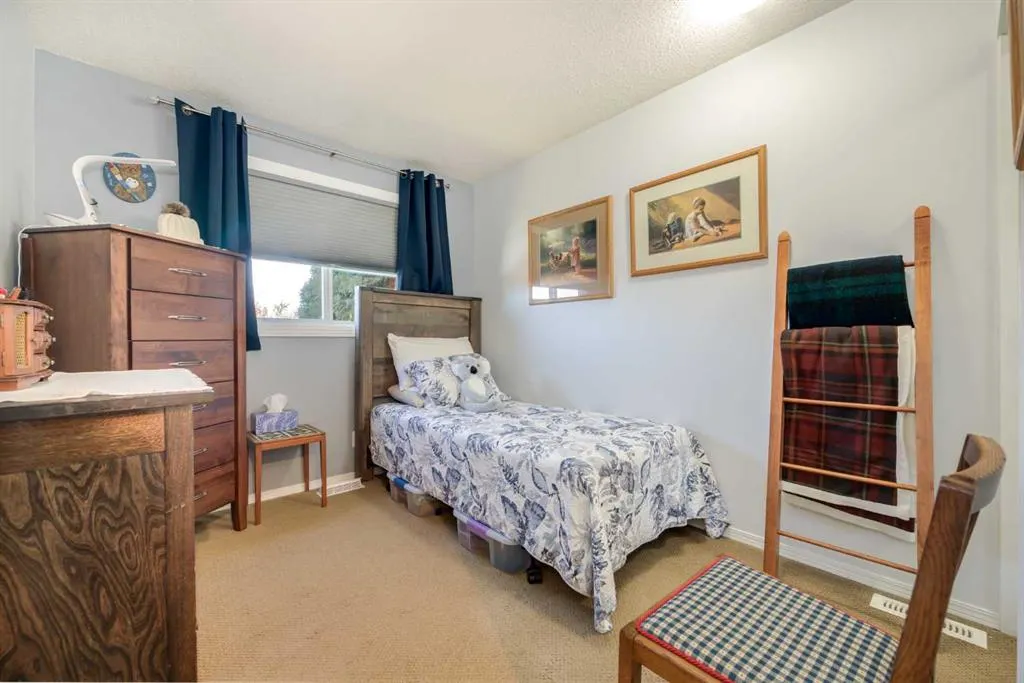 55 Mclevin Crescent