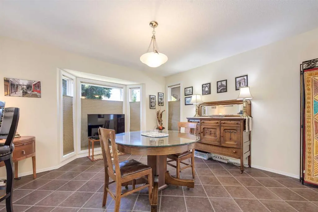 55 Mclevin Crescent