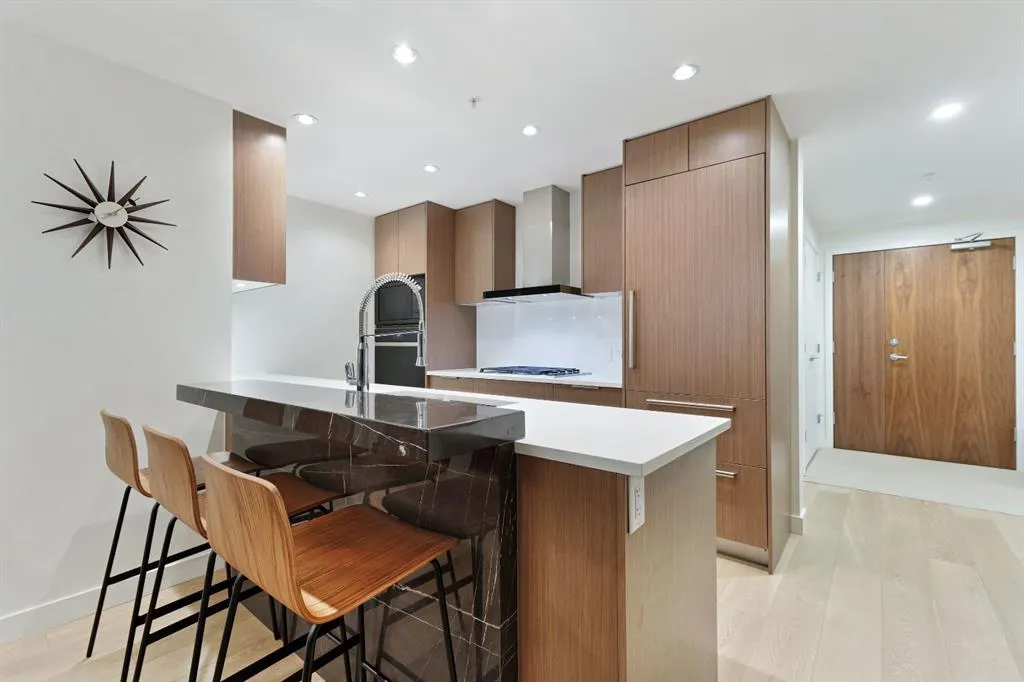 128 Waterfront Court SW, #104
